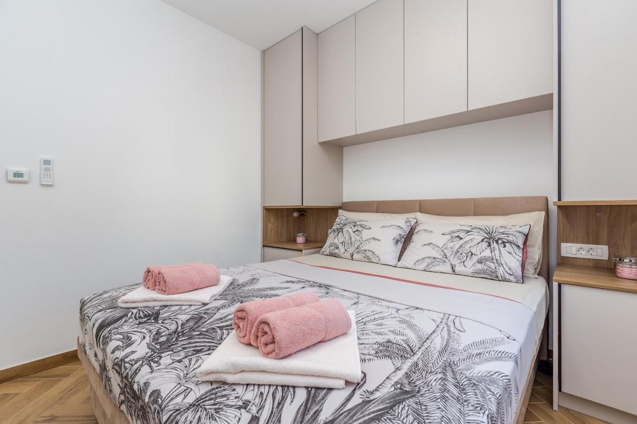 Pinezići Holiday House Villa Andro מראה חיצוני תמונה