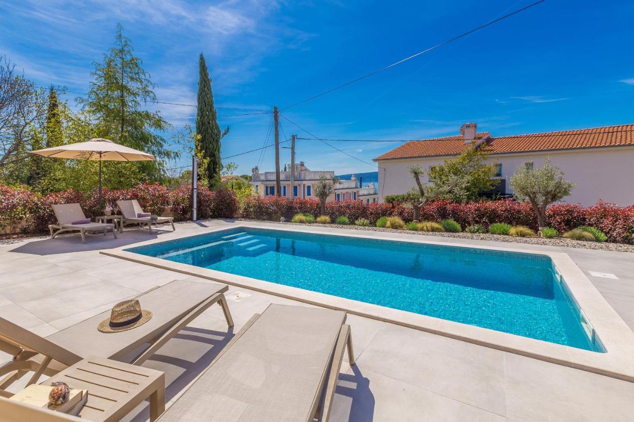 Pinezići Holiday House Villa Andro מראה חיצוני תמונה
